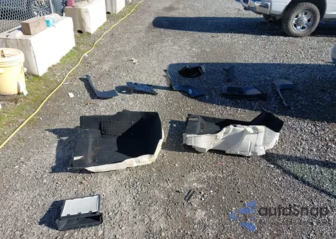 2020 Mercedes-Benz Glc 300 Coupe 4Matic z USA, uszkodzony, nr VIN WDC0J8EB4LF709631